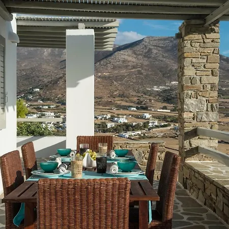 Terra * Parikia (Paros)